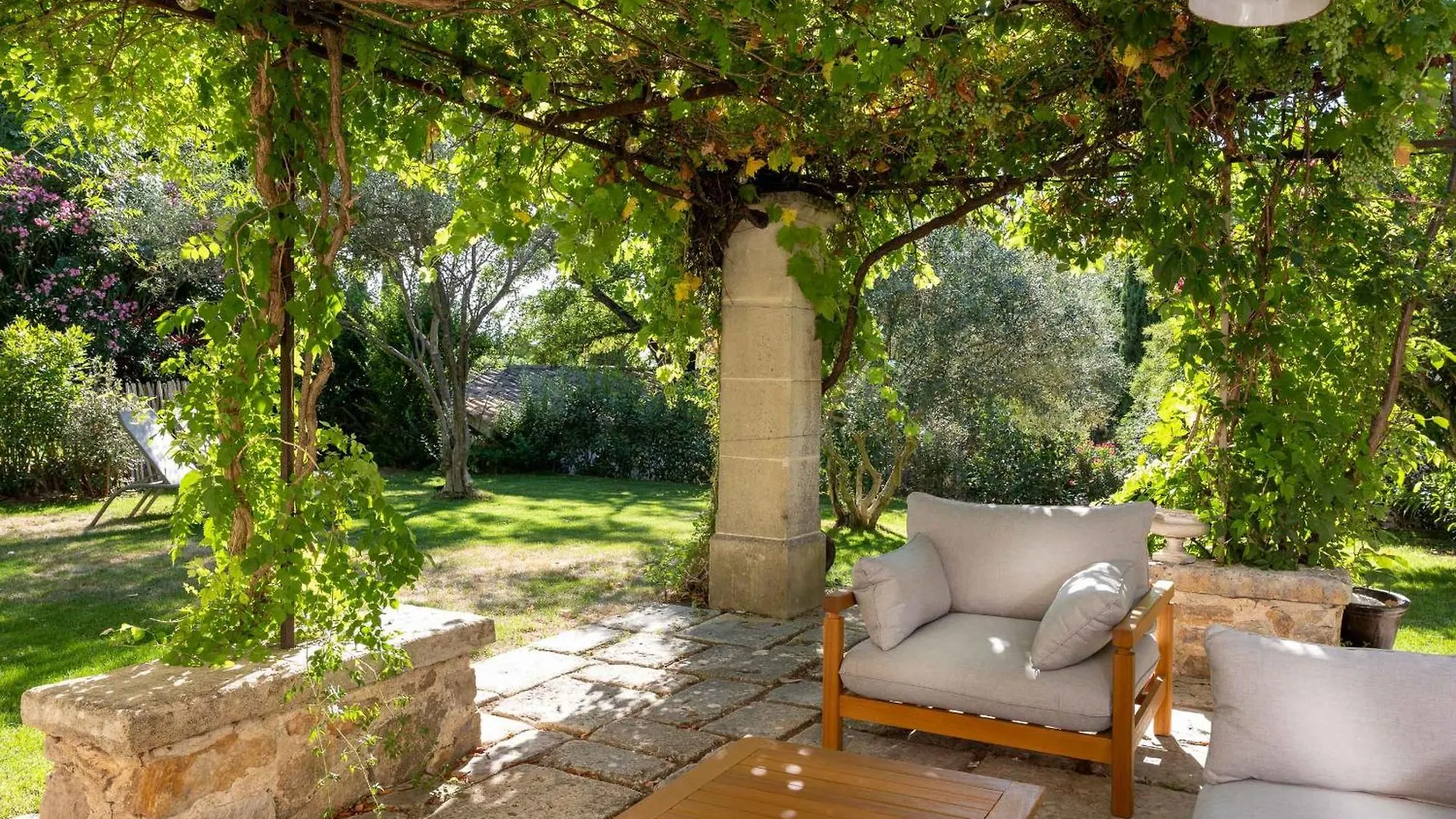 ***** Hotel La Magdeleine - Mathias Dandine France